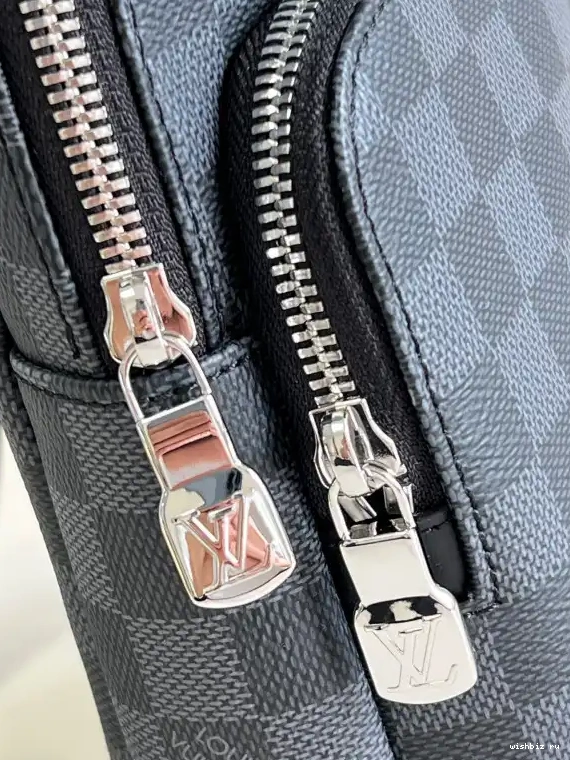 WIS SLINGBAG VUITTON LOUIS AVENUE 0702